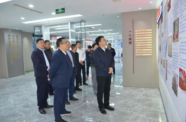 长春市二道区区委书记刘江到一滕集团参观考察