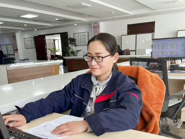 从礼仪规范到心理赋能的全面成长——集团商务礼仪及职业心理健康培训心得合集（五）